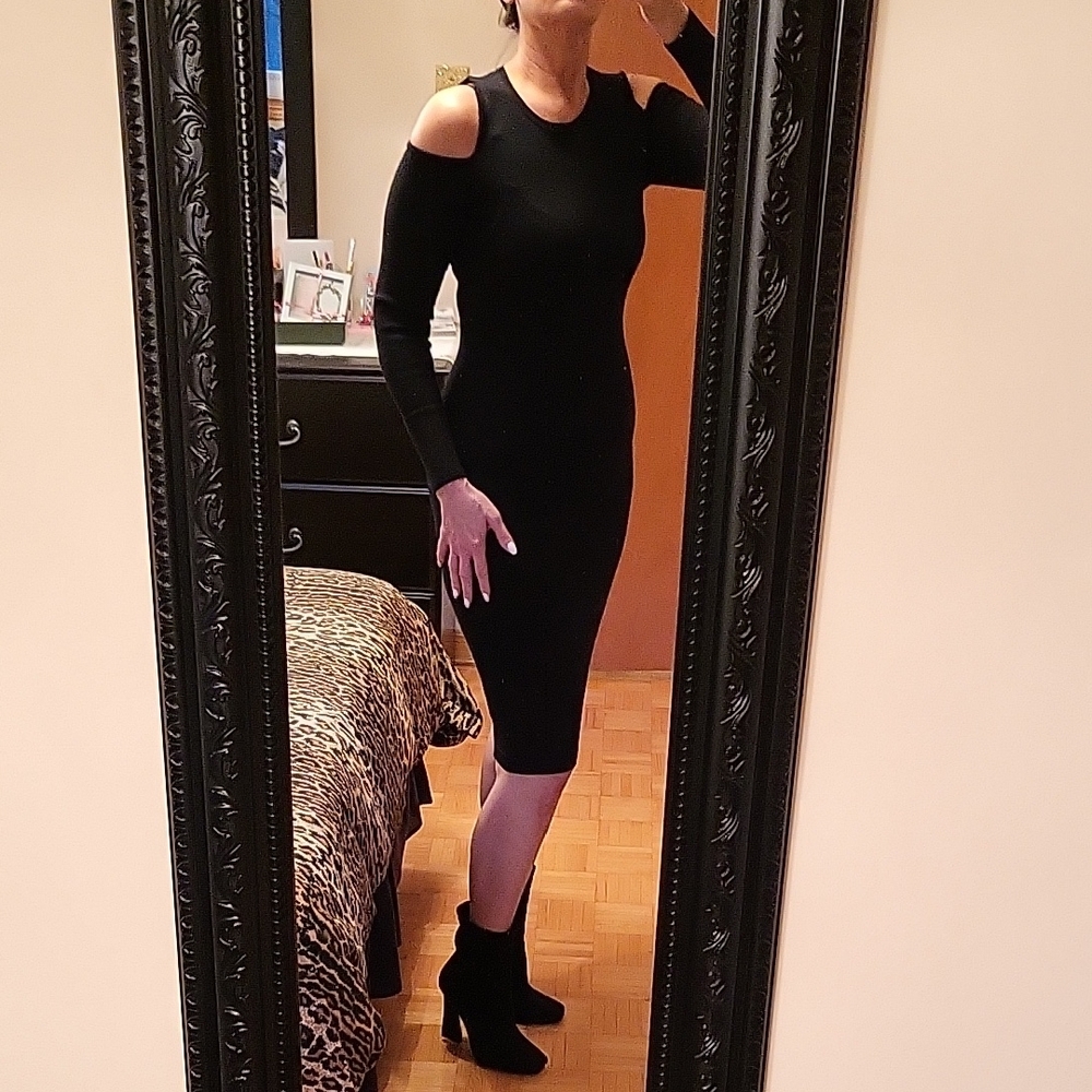 LIKE NEW Elegant Black Cold Shoulder Bodycon Knit Dress, XS - Picture 2 of 16